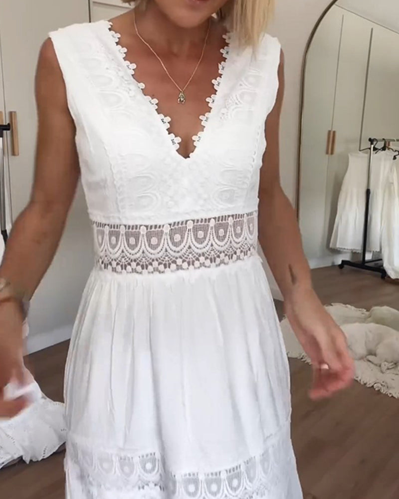 Helena - Vestido de encaje artesanal con escote en V