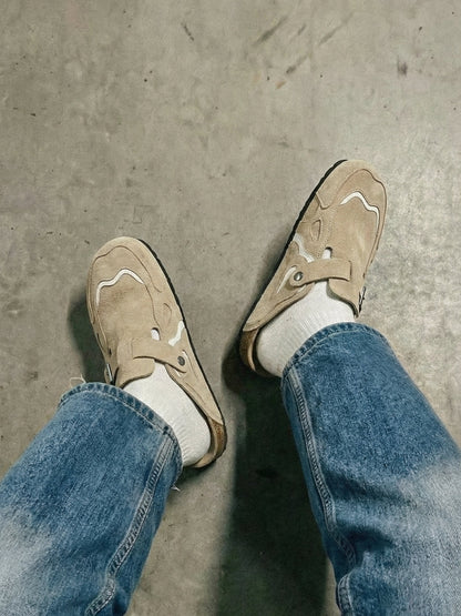 Zuecos de diseño ondulado