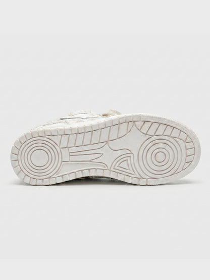 Nyvana Sneakers
