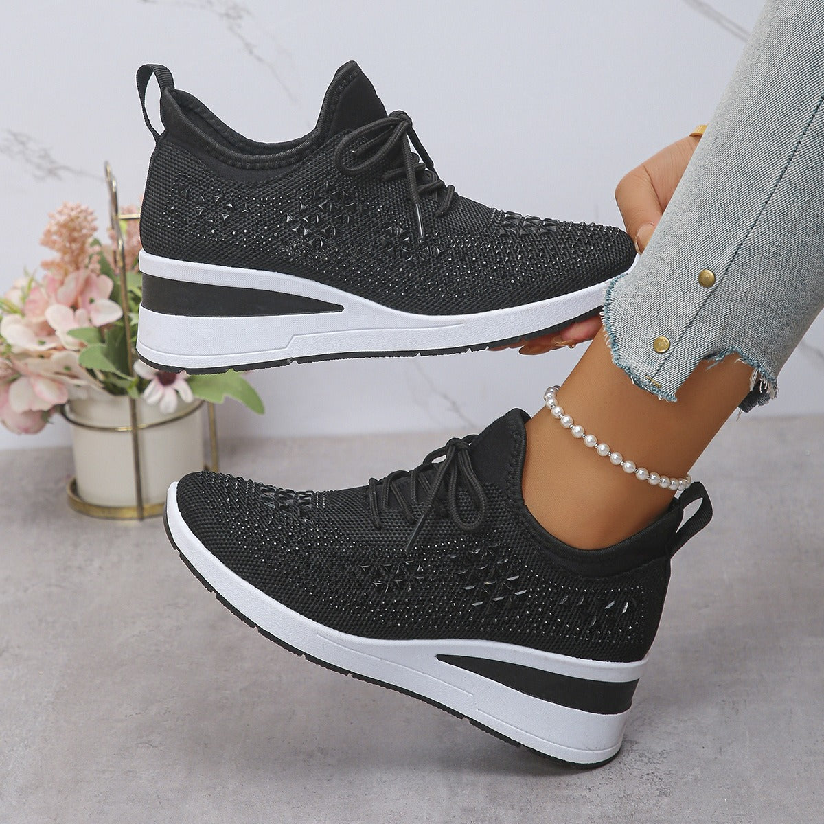 Zapatillas de malla con pedrería